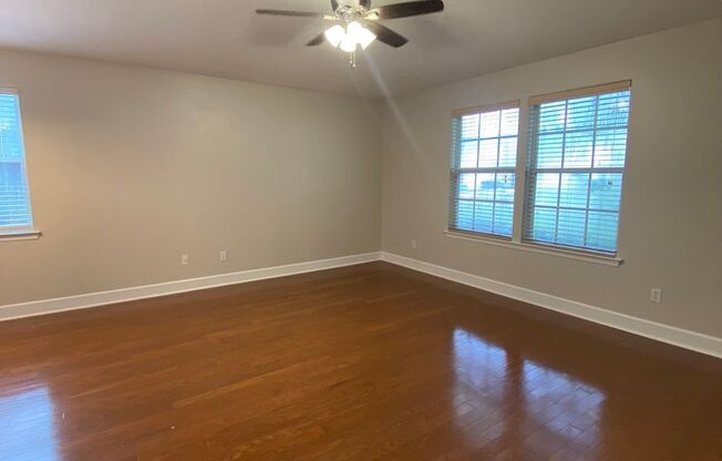 Great 2/2 House in Palm Grove!