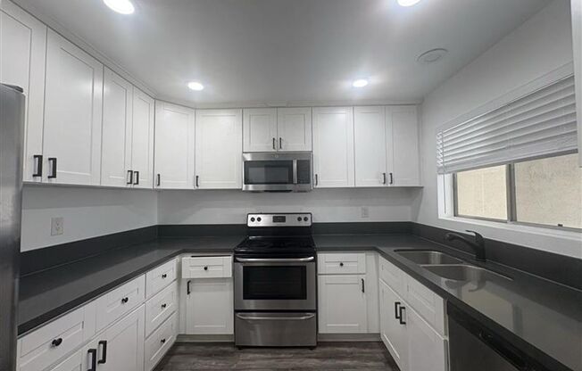 1518 E 3rd St. in Long Beach