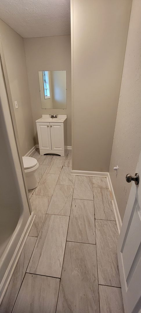 1 bed, 1 bath, $495