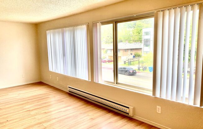 Admirals Apartments
