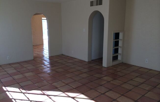 Roomy 6-Bedroom Home with Pool Available July 20