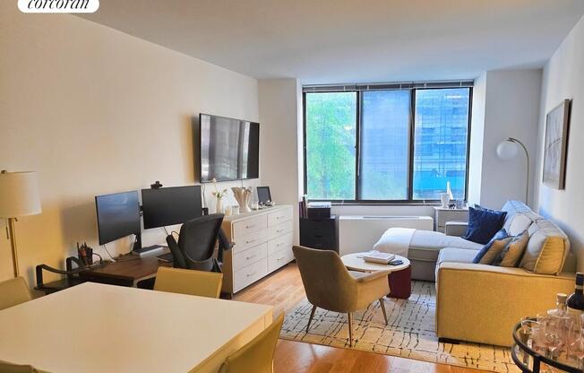 1 bed, 1 bath, 550 sqft, $5,795, Unit 3E