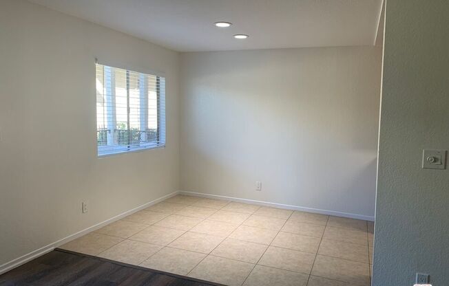 4353 COLDWATER CYN AVE