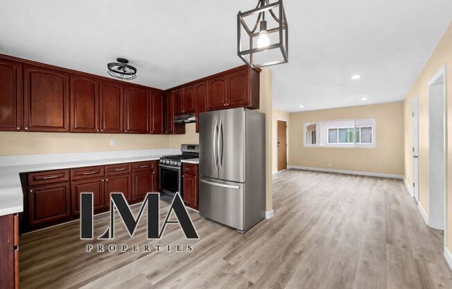4317 W 120 ST