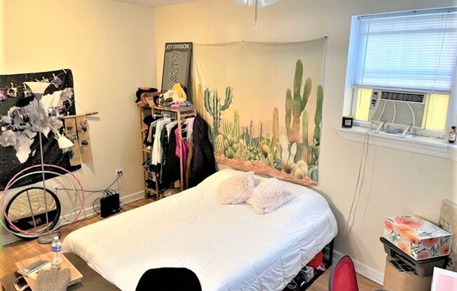 Studio, 1 bath, 750 sqft, $1,300, Unit 4400-G