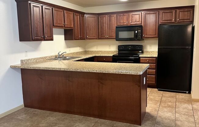 2 beds, 2 baths, 1,200 sqft, $1,495, Unit 3717-108