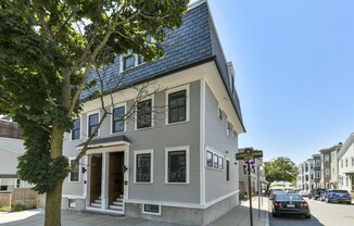 459 E 8 ST