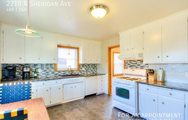 2210 N SHERIDAN AVE