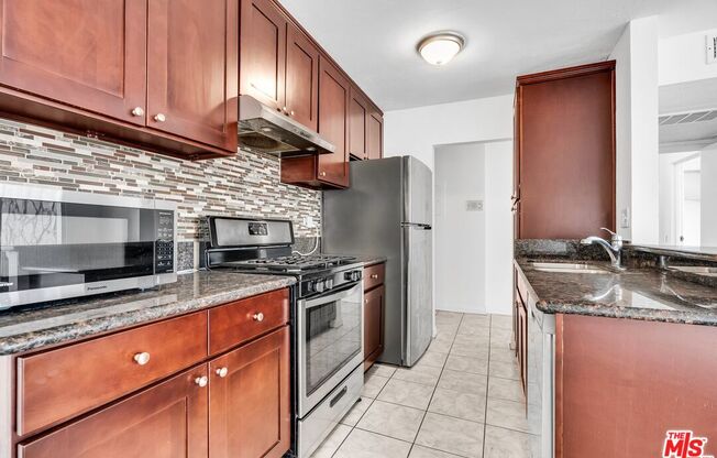 1 bed, 1 bath, 715 sqft, $2,095, Unit 507