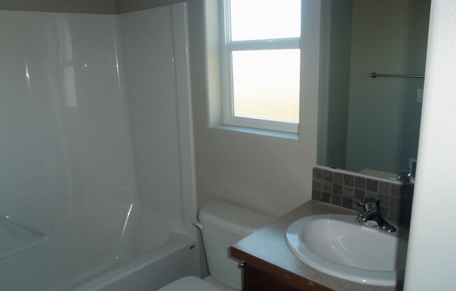 1 bed, 1 bath, 400 sqft, $1,195, Unit chin283-1
