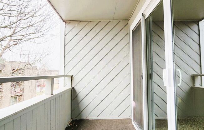 1 bed, 1 bath, 643 sqft, $1,235, Unit 326