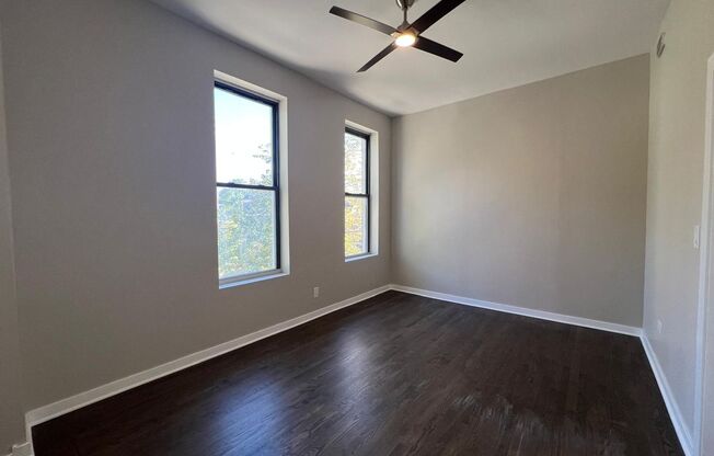 2 beds, 1 bath, $1,995, Unit 2R