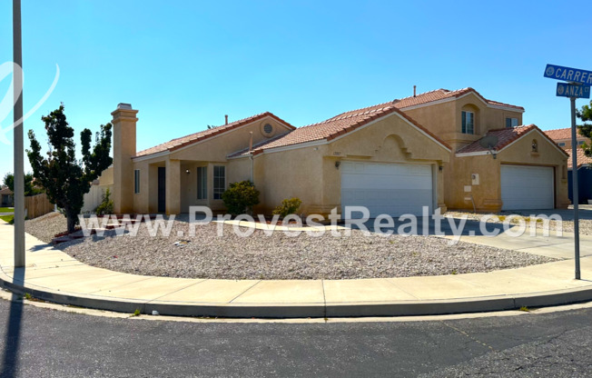 3 Bed, 2 Bath Home In Victorville!!