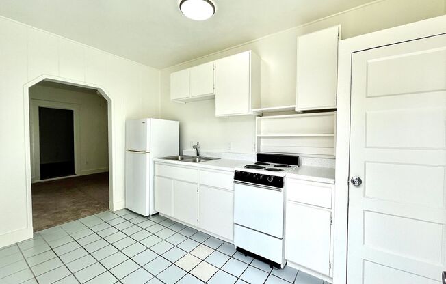 1 bed, 1 bath, 500 sqft, $1,995, Unit D