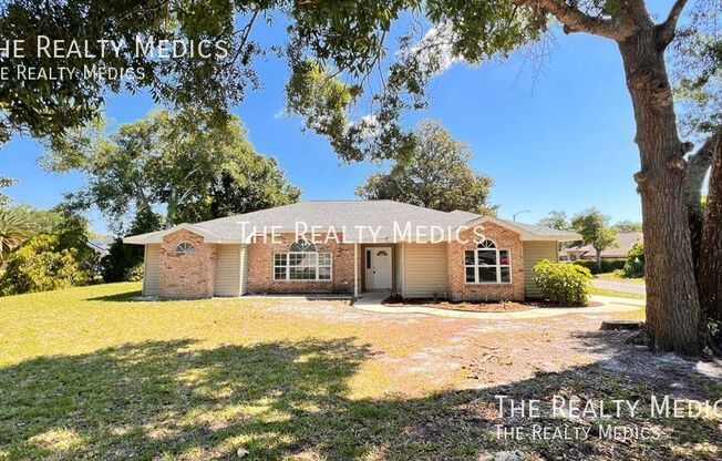 23 WINDING WOODS TRL