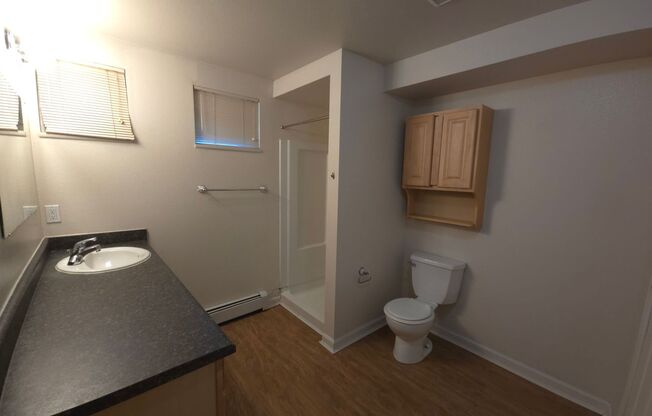 2 beds, 1 bath, 686 sqft, $3,300, Unit 1