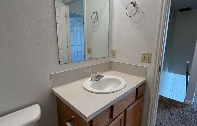 2 beds, 1.5 baths, $1,150, Unit 1860 S 2nd # 9