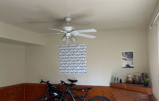 Adorable 3 bdrm/1.5 bath Home Located Close to VCU!