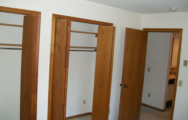 Tennyson Heights Apartments
