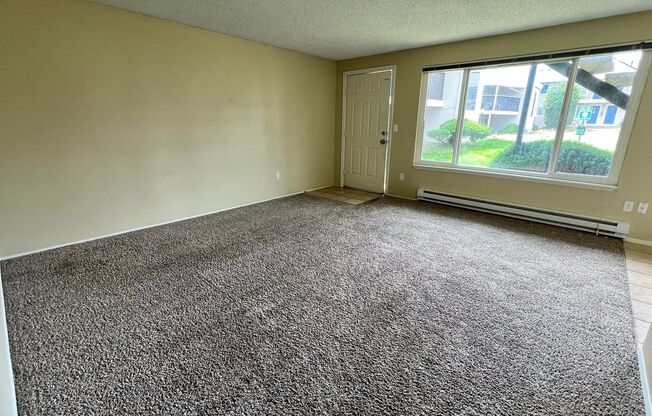 1 bed, 1 bath, 700 sqft, $1,550, Unit 205