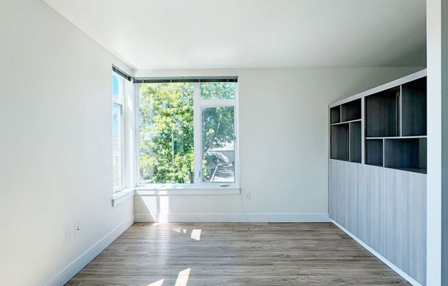 1 bed, 1 bath, 475 sqft, $1,825, Unit 601