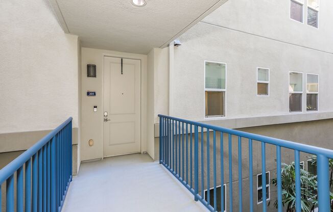 3 beds, 2 baths, $3,800, Unit UNIT # 201