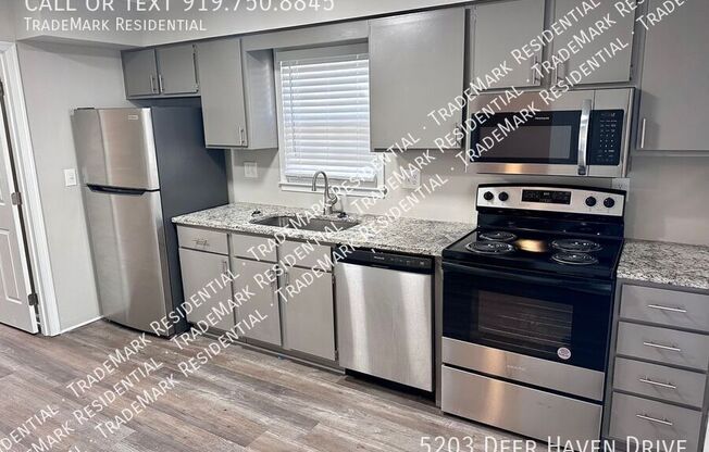 5203 DEER HVN DR