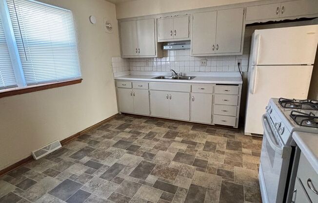 5445 N. 83rd St.