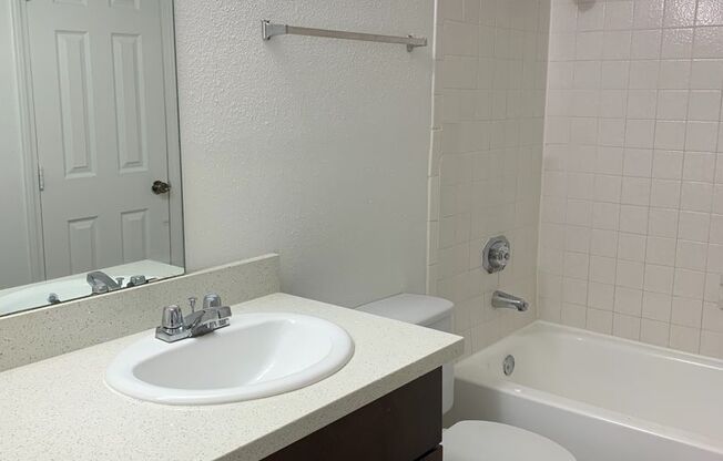 2 beds, 2 baths, 1,038 sqft, $1,125, Unit 3604