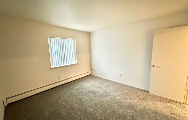 1 bed, 1 bath, $995, Unit 224