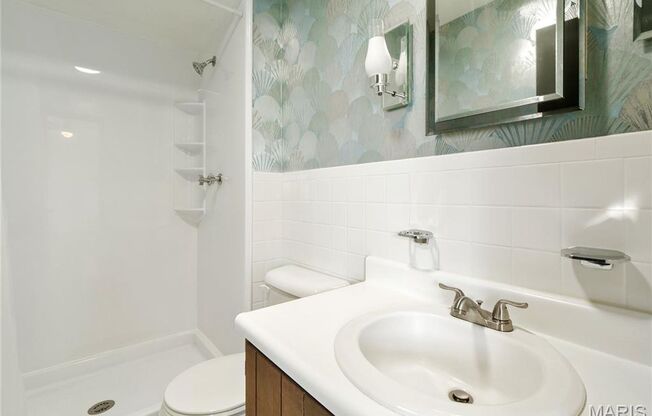 4 beds, 3 baths, 1,644 sqft, $2,600, Unit Westminister Dr 2516