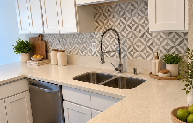 1 bed, 1 bath, 865 sqft, $2,440, Unit 1005