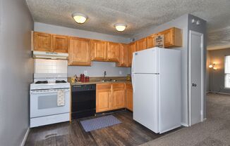 2 beds, 1 bath, 765 sqft, $1,119, Unit 0427