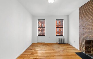 1 bed, 1 bath, $3,795, Unit 13