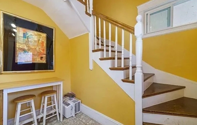 133 BRATTLE ST