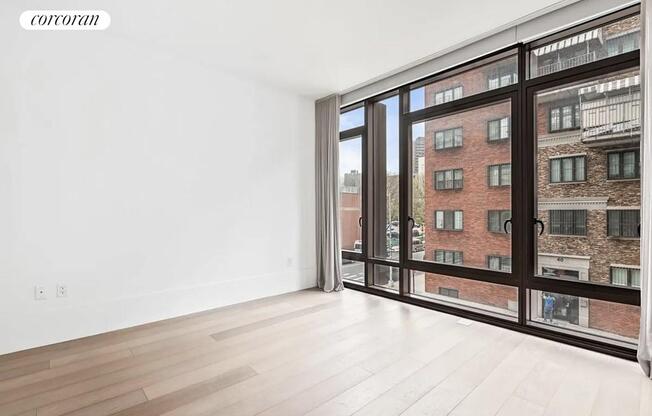 429 KENT AVE