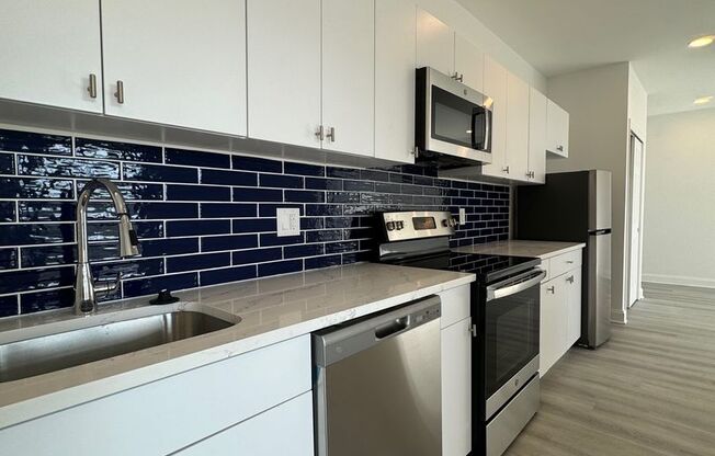 2 beds, 1 bath, 1,080 sqft, $1,295, Unit 304