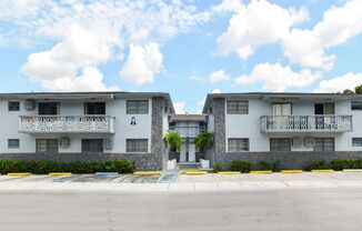 For Rent - 2/1 Apartment for $2,200 in Hialeah