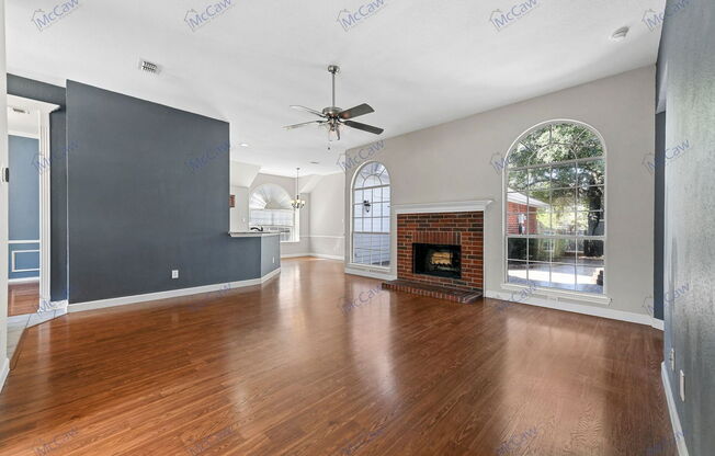 3 beds, 2 baths, 1,818 sqft, $2,395