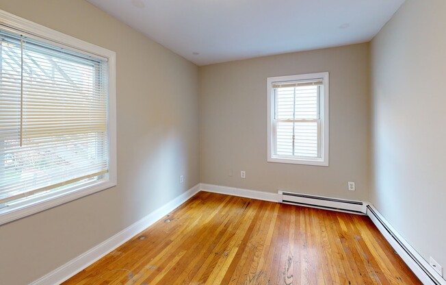 22 24 KELLEY CT