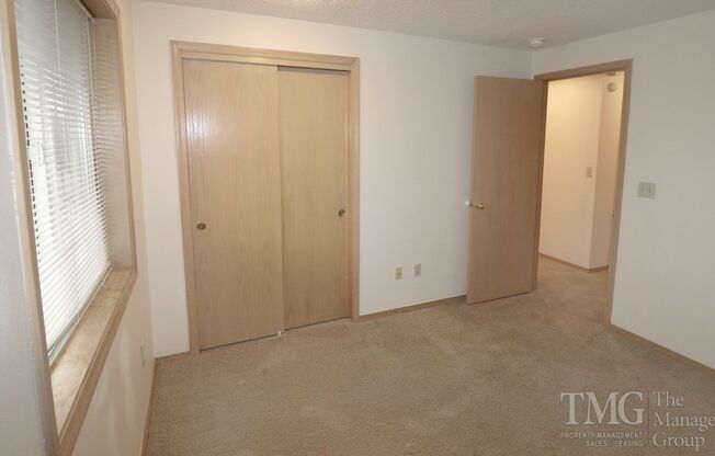 3 beds, 2.5 baths, 1,530 sqft, $2,295, Unit A