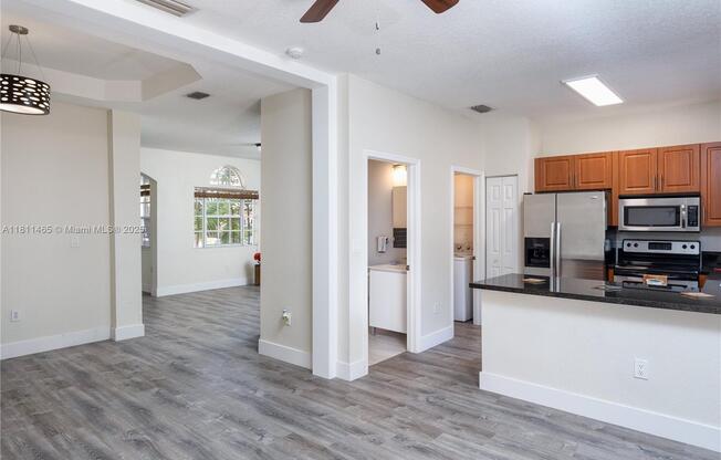 12722 SW 49 CT