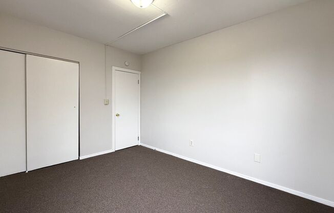 2 beds, 1 bath, 719 sqft, $1,480, Unit 6
