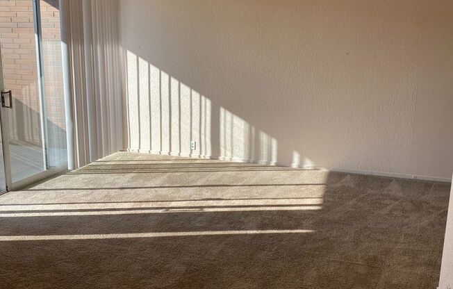 2 beds, 1 bath, 850 sqft, $1,625, Unit 117