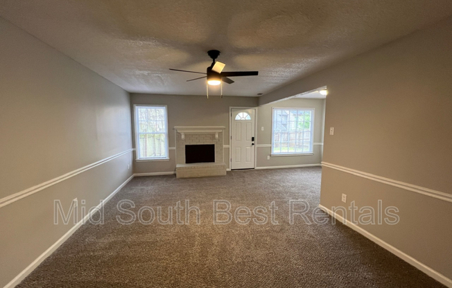 5570 BLOSSOM LN
