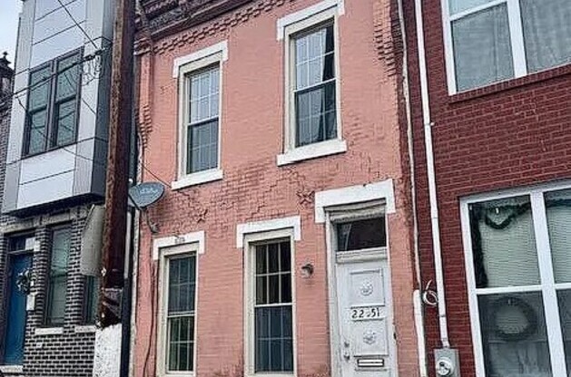 2251 CROSS ST