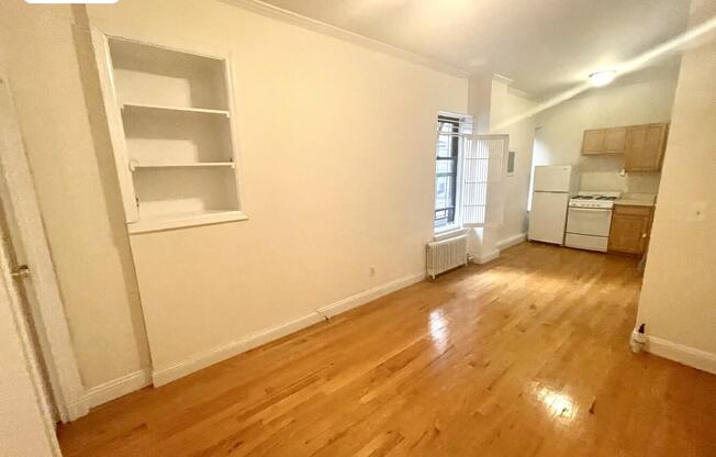 612 W 137 ST