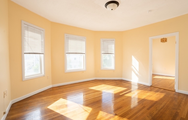 97 GLN ST
