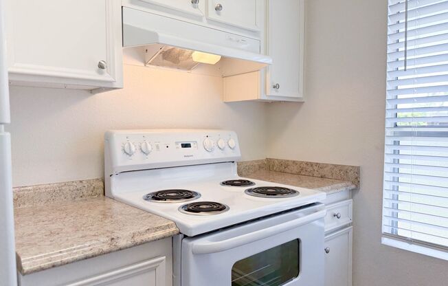 1 bed, 1 bath, $2,095