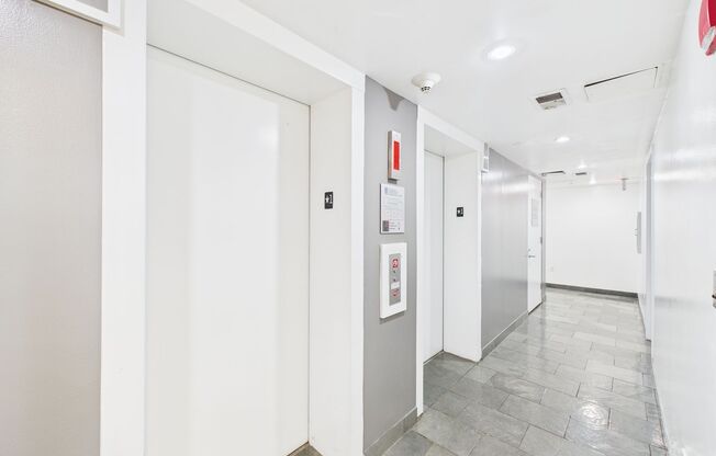 1 bed, 1 bath, 718 sqft, $2,050, Unit 5B